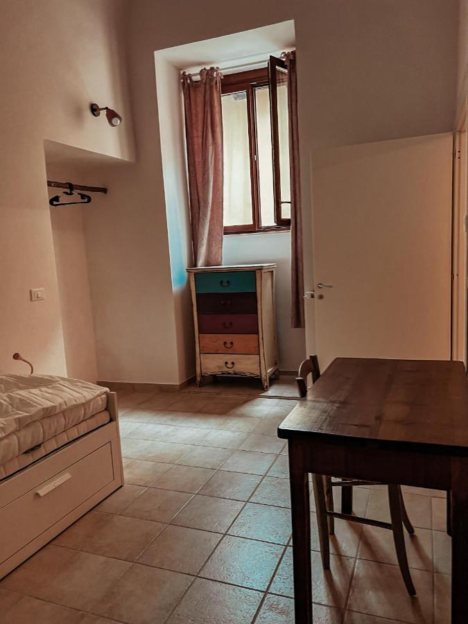 Vadolibera House Apartment L'Aquila Bagian luar foto
