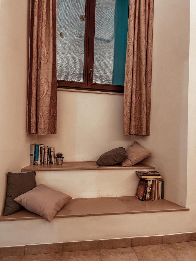 Vadolibera House Apartment L'Aquila Bagian luar foto