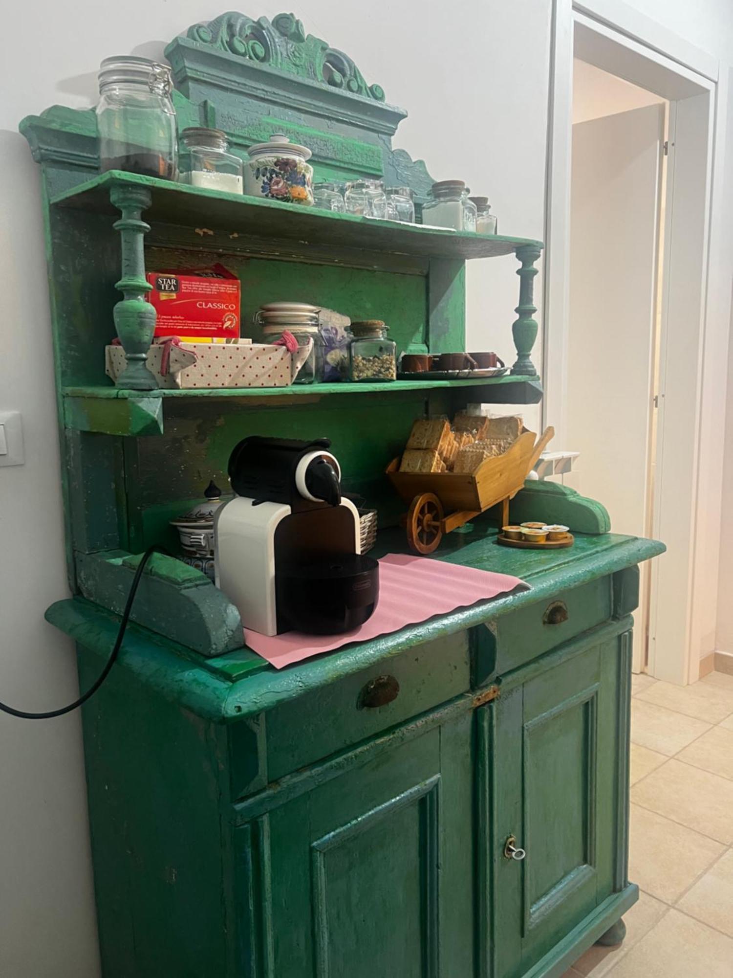 Vadolibera House Apartment L'Aquila Bagian luar foto
