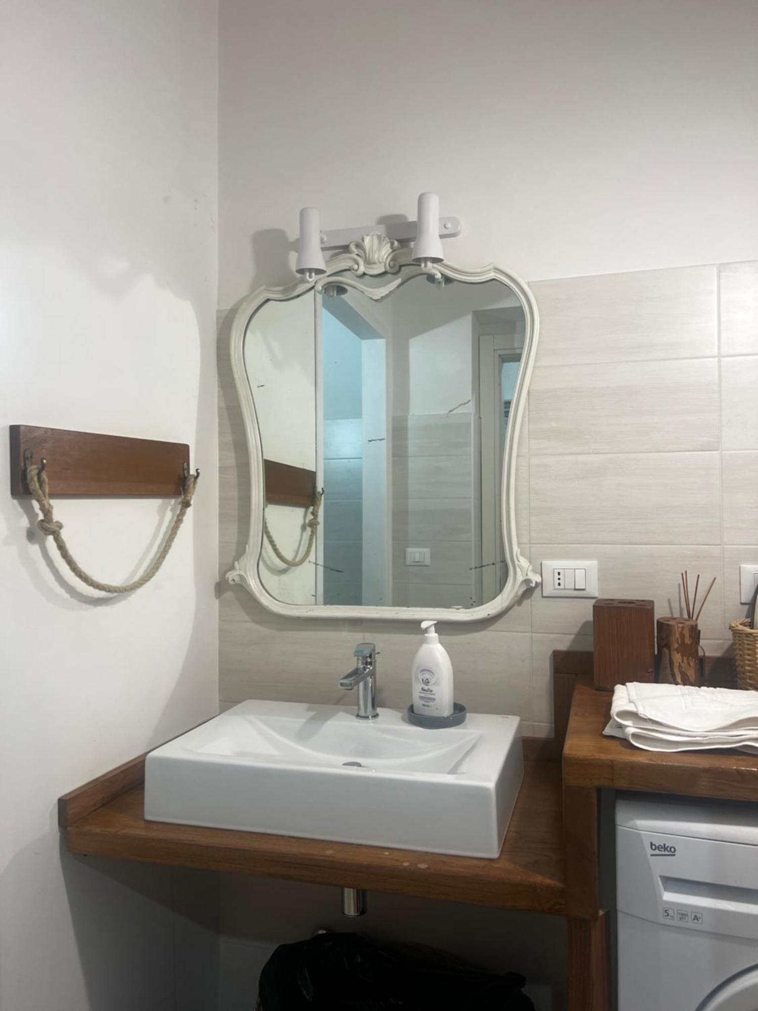 Vadolibera House Apartment L'Aquila Bagian luar foto