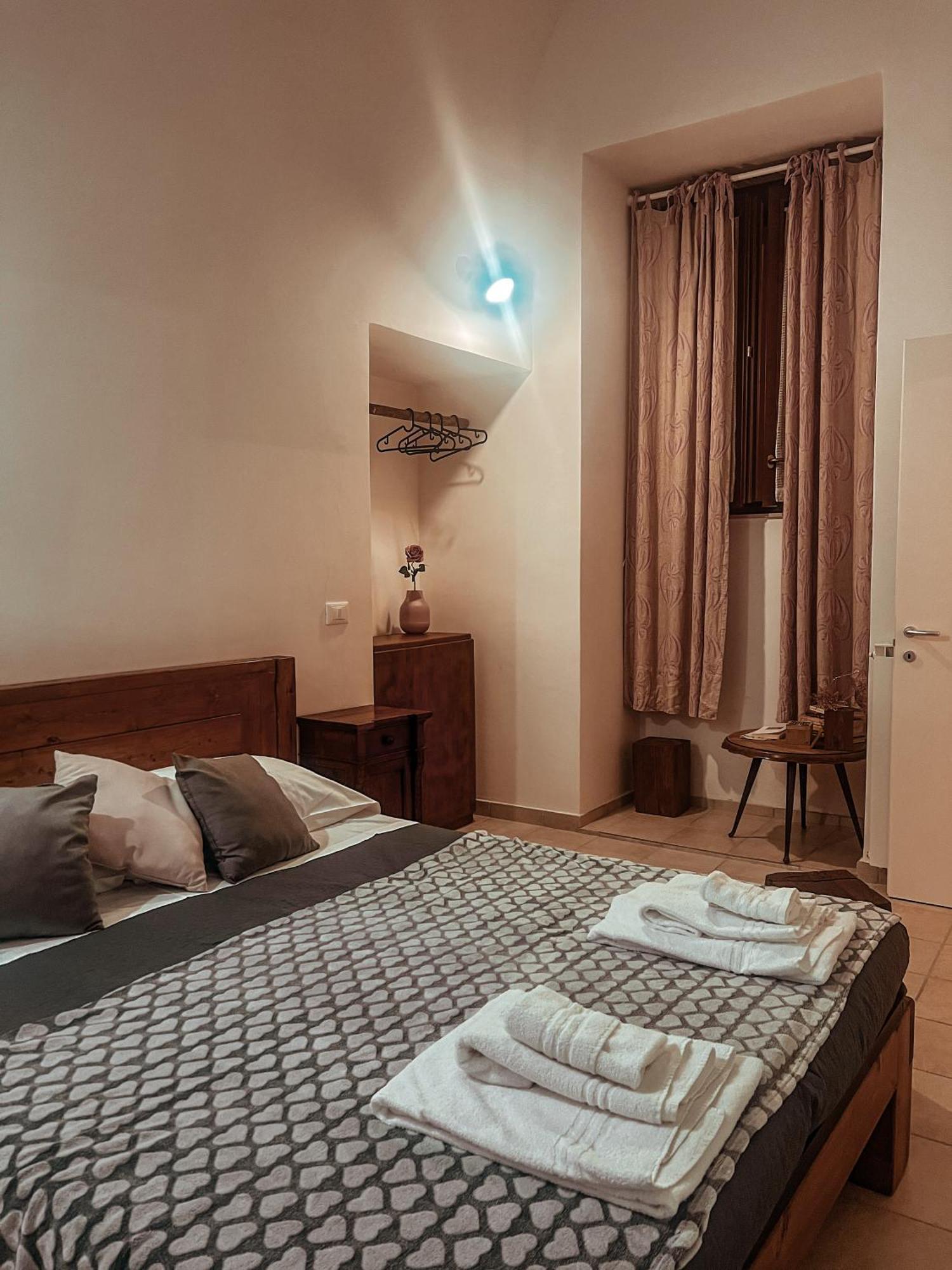 Vadolibera House Apartment L'Aquila Bagian luar foto