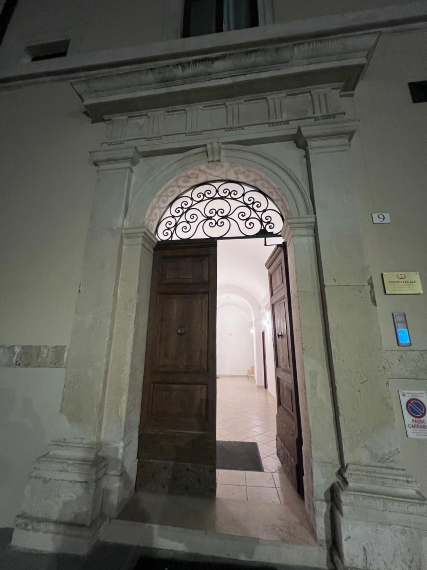 Vadolibera House Apartment L'Aquila Bagian luar foto